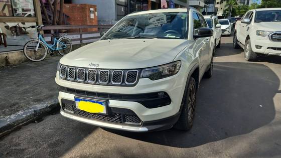 JEEP COMPASS 1.3 T270 TURBO FLEX LONGITUDE AT6 JEEP COMPASS 1.3 T270 TURBO FLEX LONGITUDE AT6